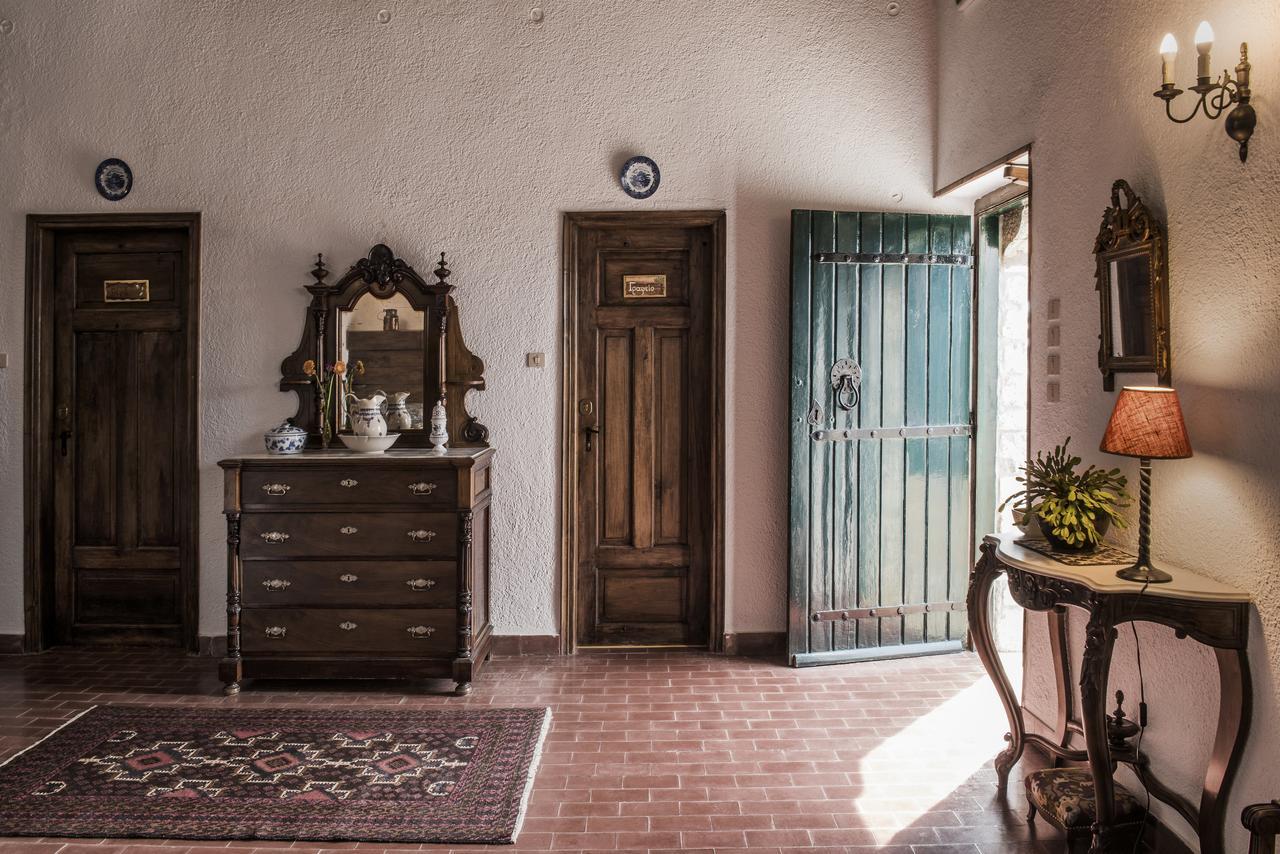 Arxontiko Mytilineou - Skretaion Bed & Breakfast Neochori  Екстериор снимка